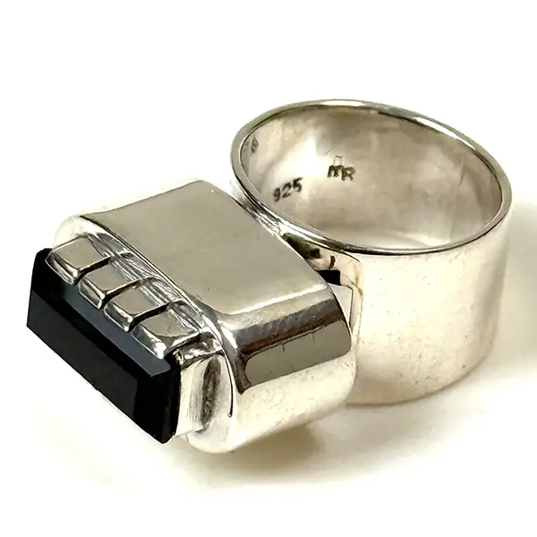 BANCROFT ANTIQUES - Modernist Margaret Richardson Sterling Silver and Onyx Ring